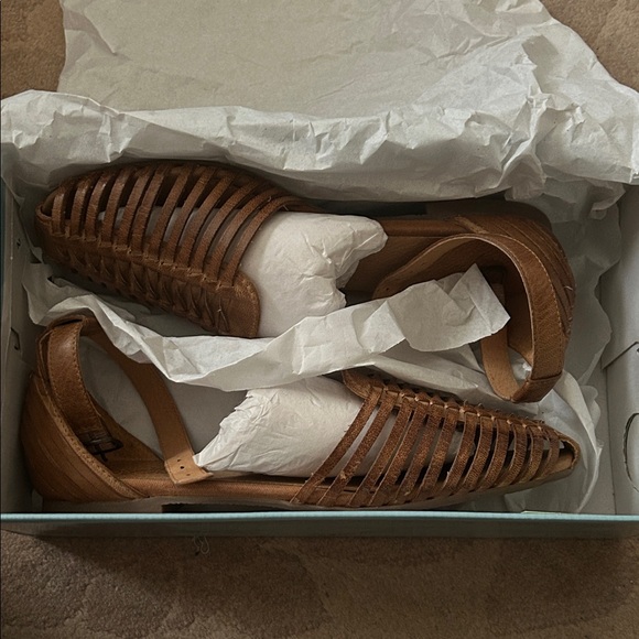 Seychelles Bits N Pieces Leather Flat in Cognac - Picture 2 of 3